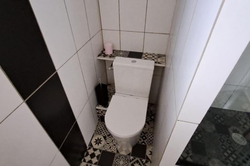 Agreable T2 Classe 3 Etoiles, Refait A Neuf, Dans Quartier Calme Rodez Kültér fotó